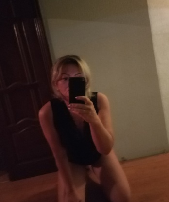 🌟✨ Со мной ты окунешься в мир страсти и незабываемого наслаждения. 💋 Мои услуги дарят полное расслабление и удовлетворение. 💦 Я искусная соблазнительница, знающая все секреты наслаждения. 🔥 Не стесняйся выразить свои желания, я готова погрузиться в мир твоих фантазий. 😉 Мои отзывы говорят о моей нежности и опыте. 💯 Делюсь теплотой и лаской, чтобы ты почувствовал настоящую сексуальную атмосферу. 🌹 С радостью предоставлю свои фото, чтобы ты убедился во всей моей красоте. 💋 Жду тебя, чтобы подарить райские ощущения. 💋💫 Ульяна